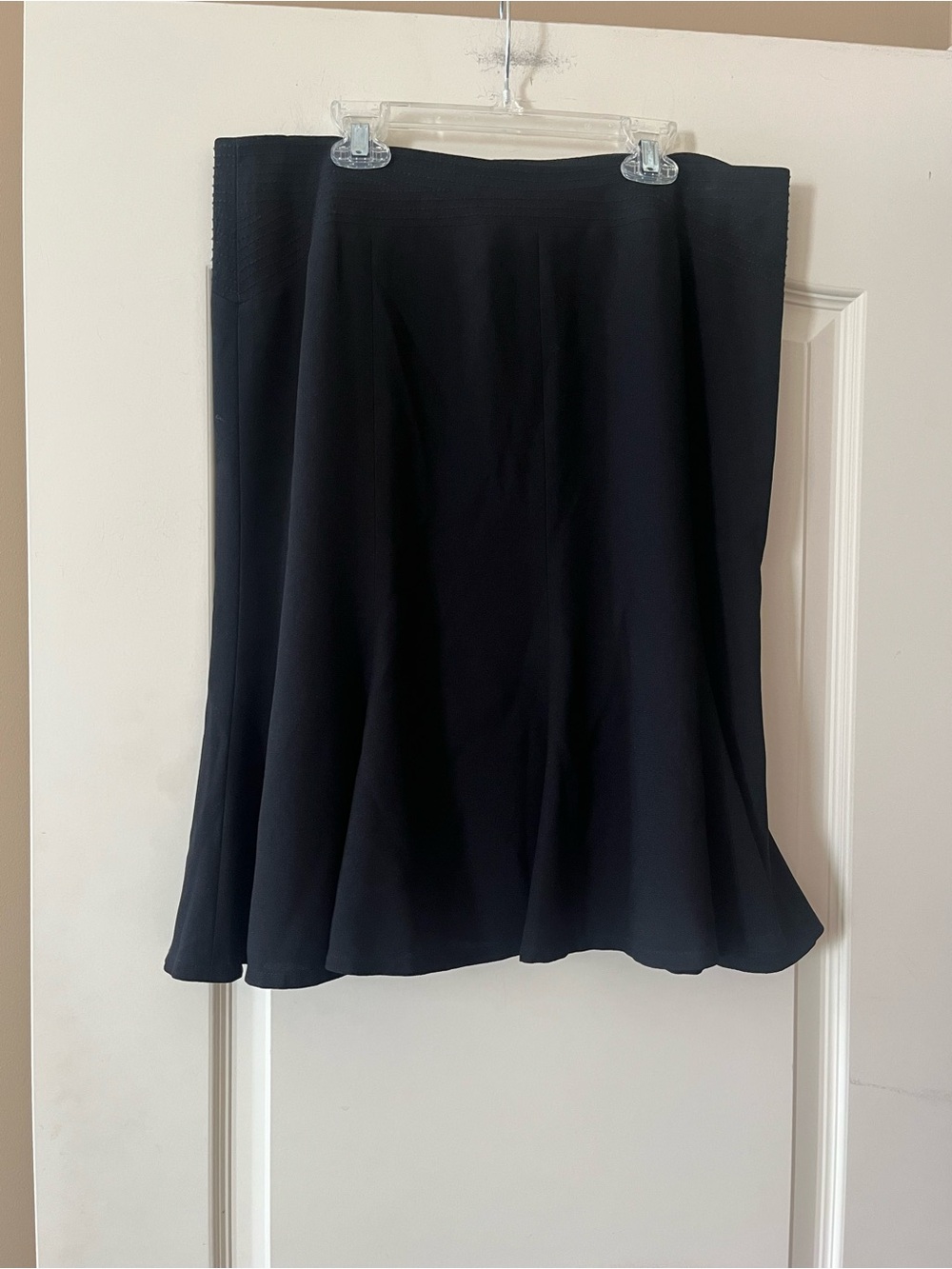 Nygard Collection Classic Black Lined A-Line Women’s Skirt Size 10